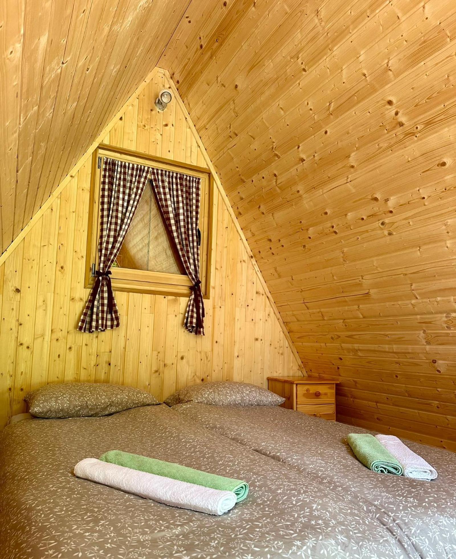Hotel Glamping Krn Kobarid Exteriér fotografie