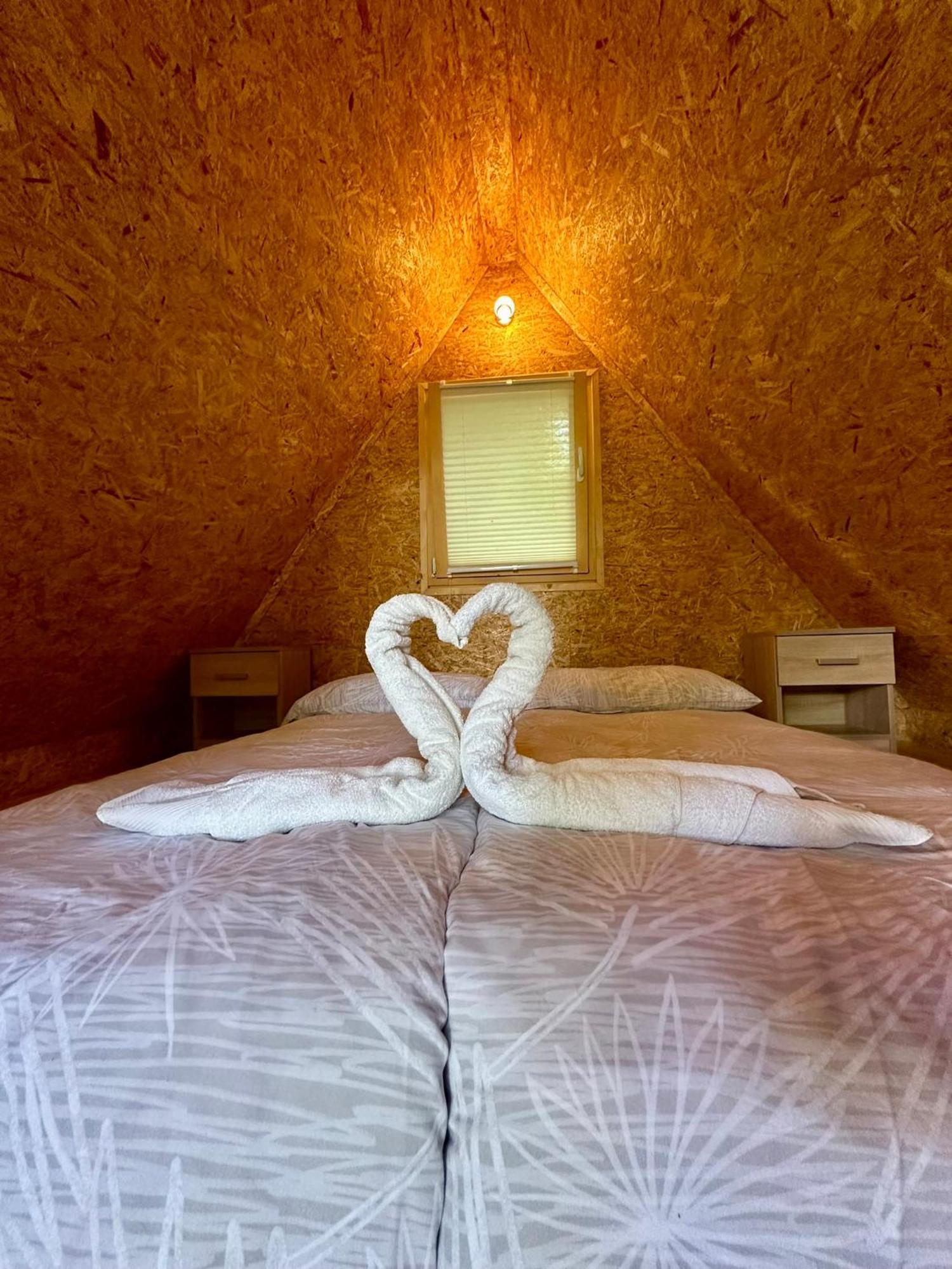 Hotel Glamping Krn Kobarid Exteriér fotografie